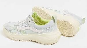 VANS ULTRARANGE NEO VR3 LIGHT YELLOW